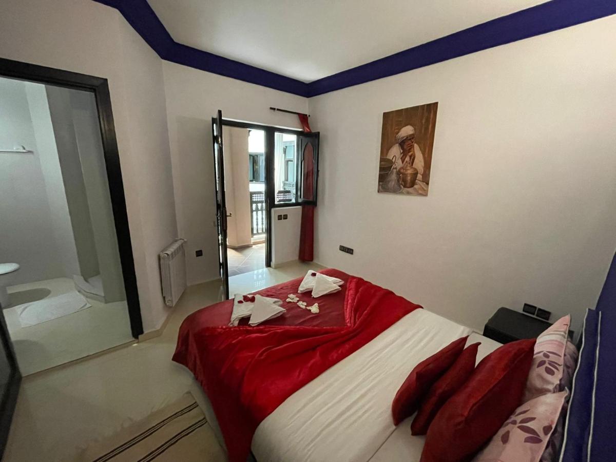Riad 7 Pierres Εσαουίρα Εξωτερικό φωτογραφία